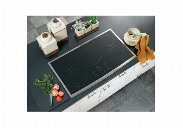 36 In. Electric Cooktop