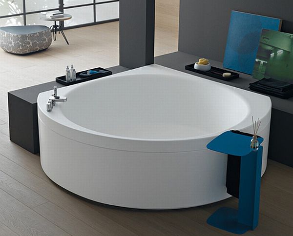 Bathtub by Albatros