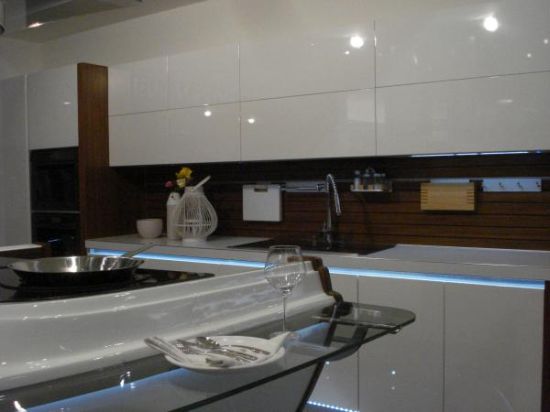 boat kitchen1