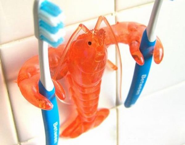 Crustacean toothbrush holder