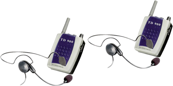 Eartec TD902CYB2R Wireless Intercom System