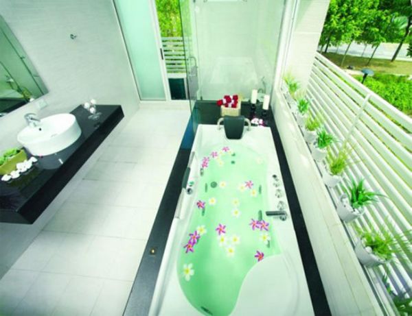 Eco-friendly bathroom