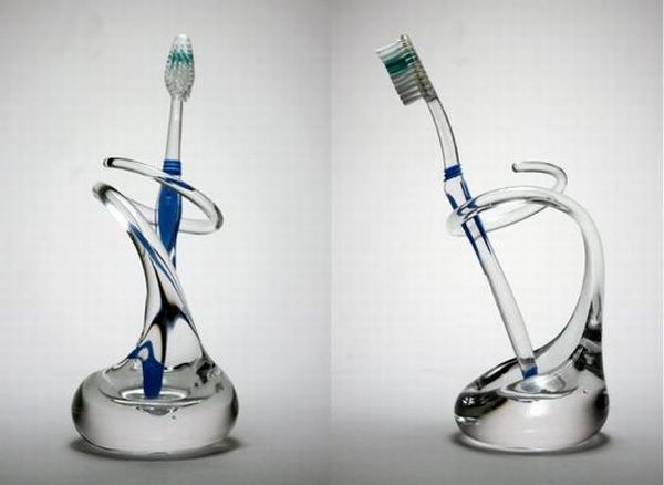 Glass toothbrush holder