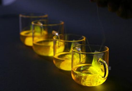 glowing tea bag1