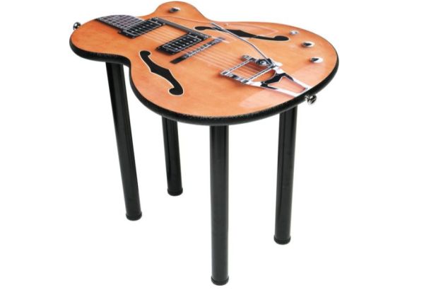 Guitar table