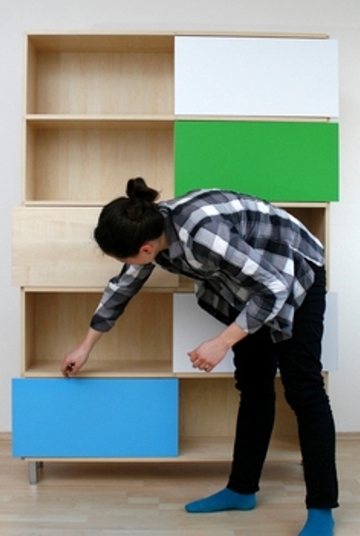 Hide & show bookshelf by miriama balazova