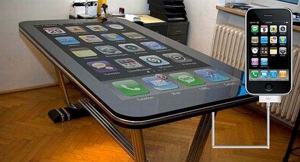 High-Tech Table