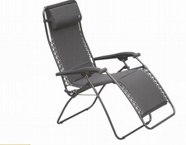 Appealing outdoor zero gravity chair