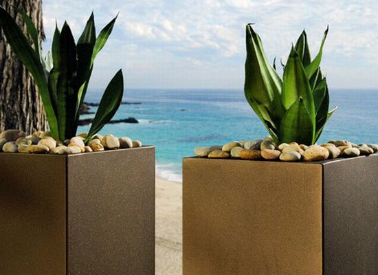 incredible planters from urban nature3