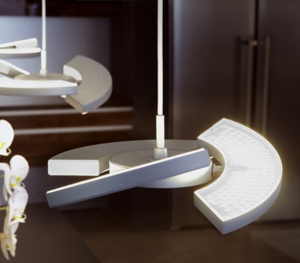 Lamp with rotating LED Panels