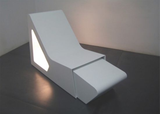 metal chaice lounge chair with magazine stand 1