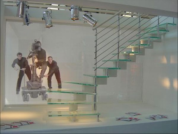 Mobirolo Nika Glass Staircase