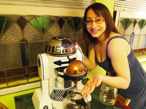 R2-D2 coffee maker