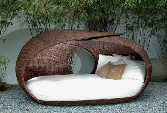 sampon day bed