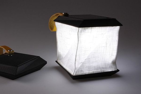 Solar Powered Collapsible Lamp: