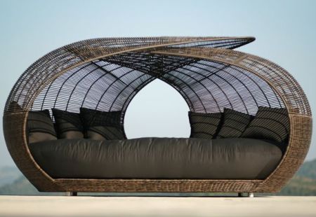 spartan outdoor daybed