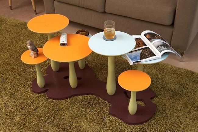 Table and chairs – Mushroom designs