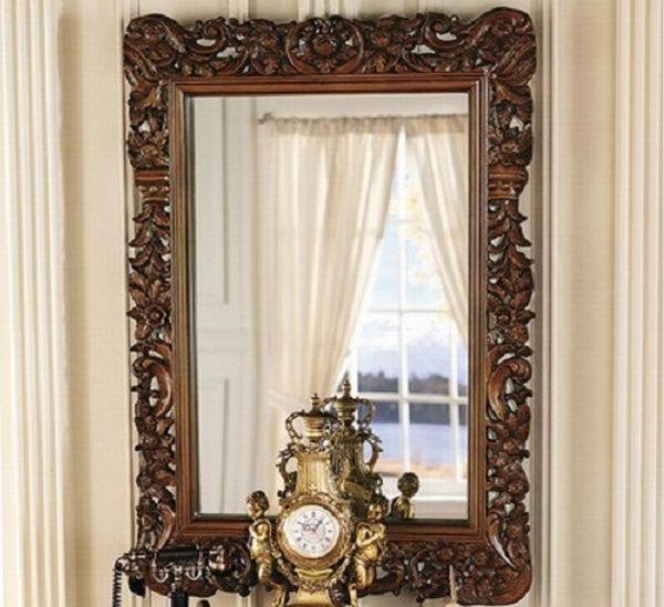The Royal Baroque Mirror
