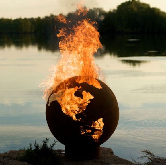 The Third Rock Fire Pit: Perfect accessory for your garden if you believe in the 2012 apocalypse