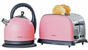traditional kettle and toaster 5