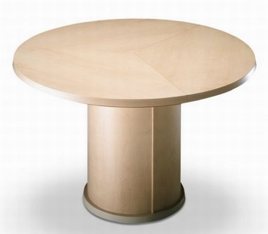 trendy expandable round dining table by skovby 4 5