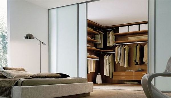 Lighting Your Closets_2