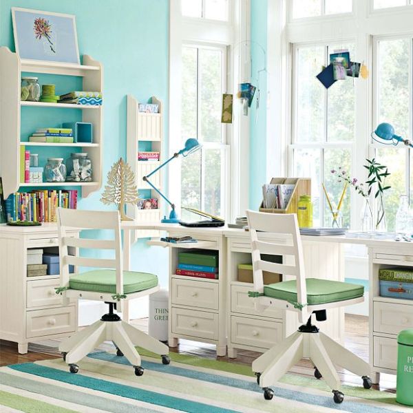 Organize Your Child’s Workplace_4