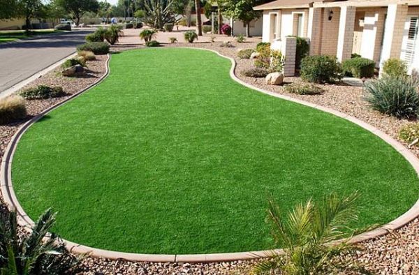 maintaining your artificial grass lawn 2