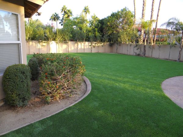 synthetic turf in your backyard 7 - Hometone - Home Automation and