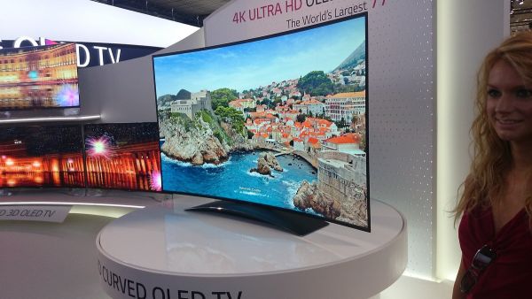 4K Ultra HD OLED TV 2