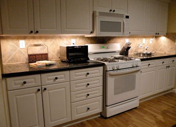 Quick ideas for installing LED lights underneath kitchen cabinets ...