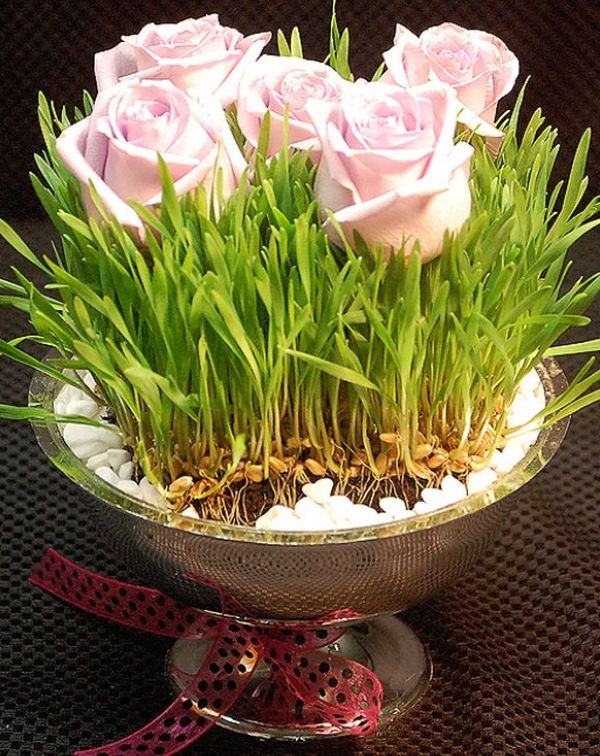 Wheatgrass and flower centerpiece