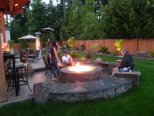 fire pit in the backyard (2)