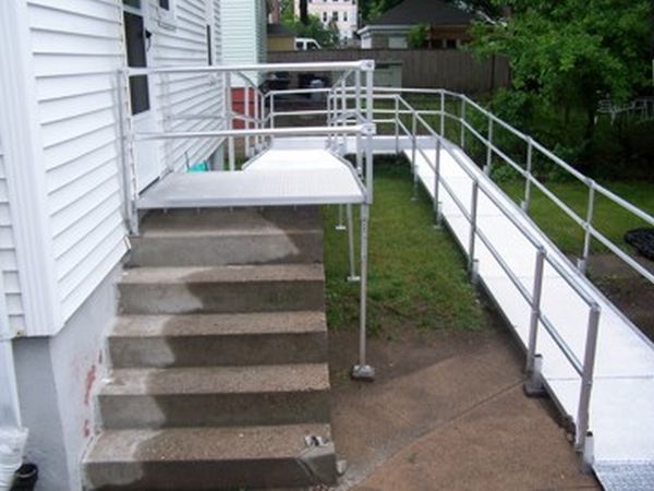 installing a wheelchair ramp (6)