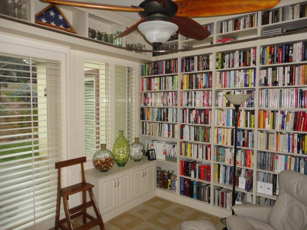 organized home library (5)