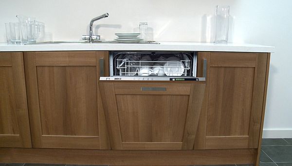 Built-in dishwasher