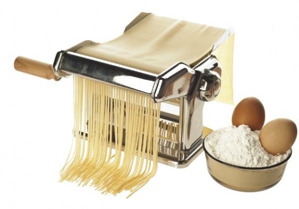 Pasta maker