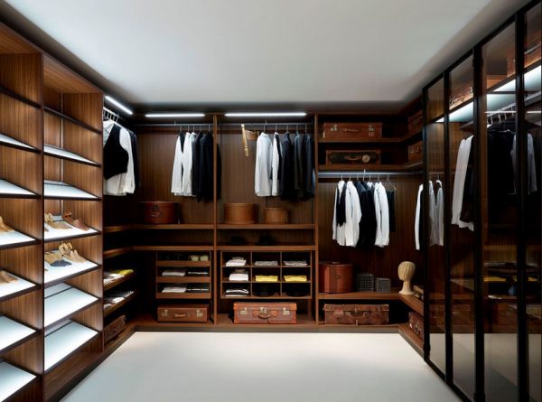 Customized walk-in closets