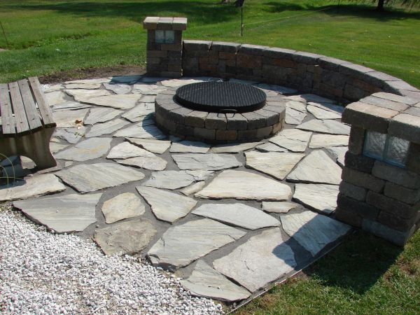 Flagstone patio (5)