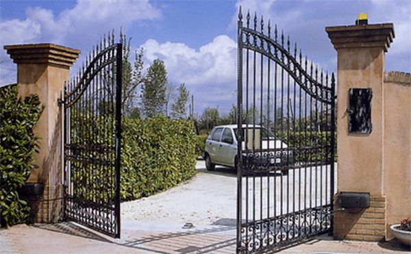 automatic gate