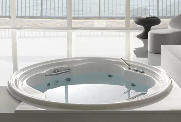 complement round bathtubs  (3)