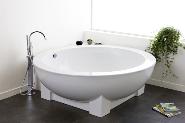 complement round bathtubs  (8)