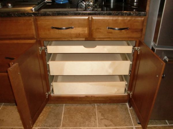 Pullout drawers