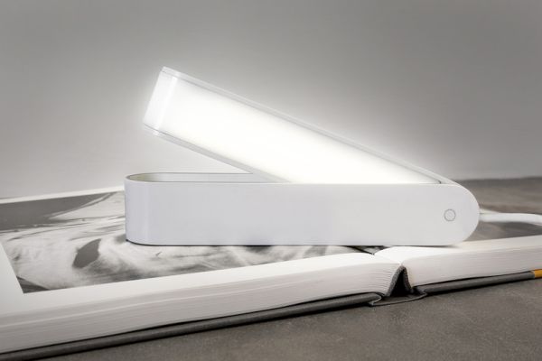 folding light design by Antonio Virga 1