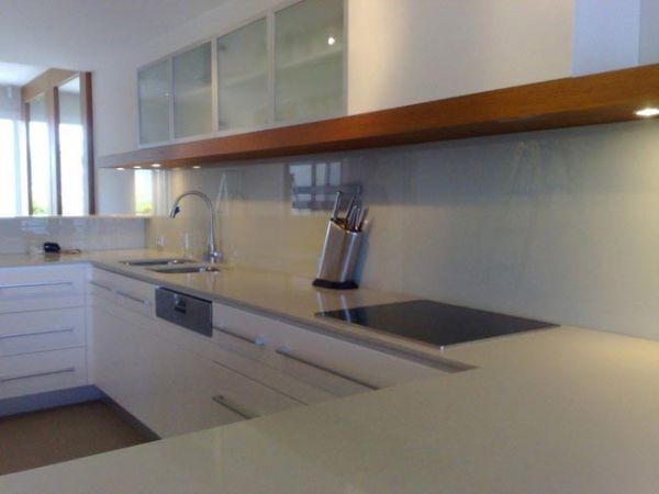 glass backsplashes (2)