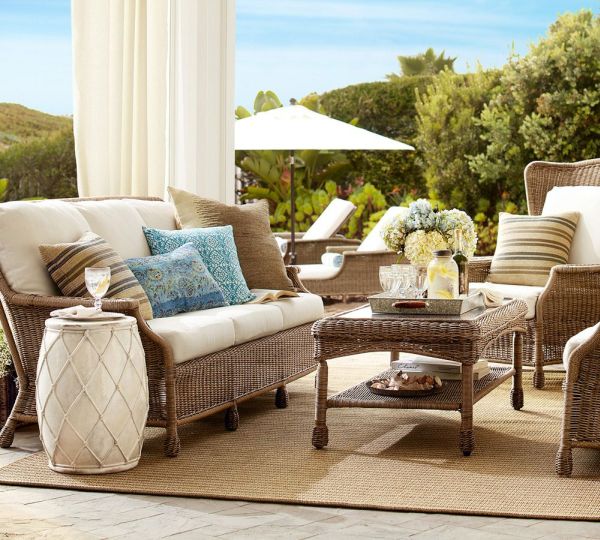 Pottery Barn SaybrookOutdoor Dining Set