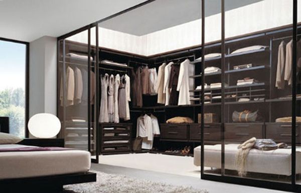 Walk-in Closet  (6)