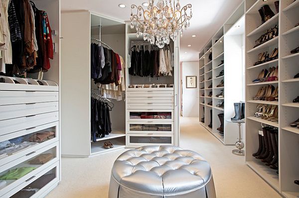 Walk-in Closet  (8)