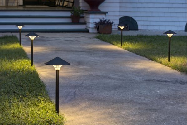 Luxury store outdoor lighting