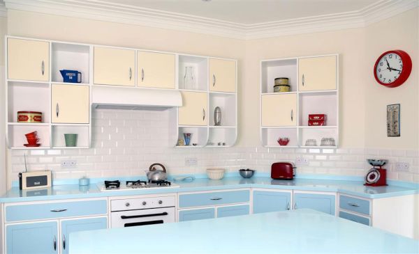 retro kitchen (1)